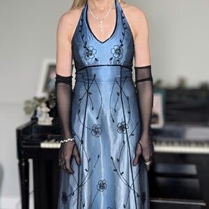 Blue detail beaded prom dress